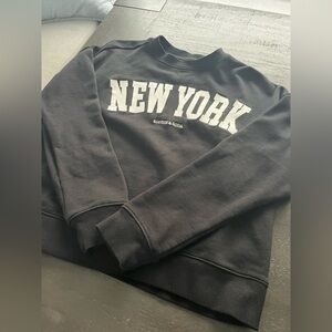 Scotch & Soda New York Women's Black Sweatshirt Size Small Pullover